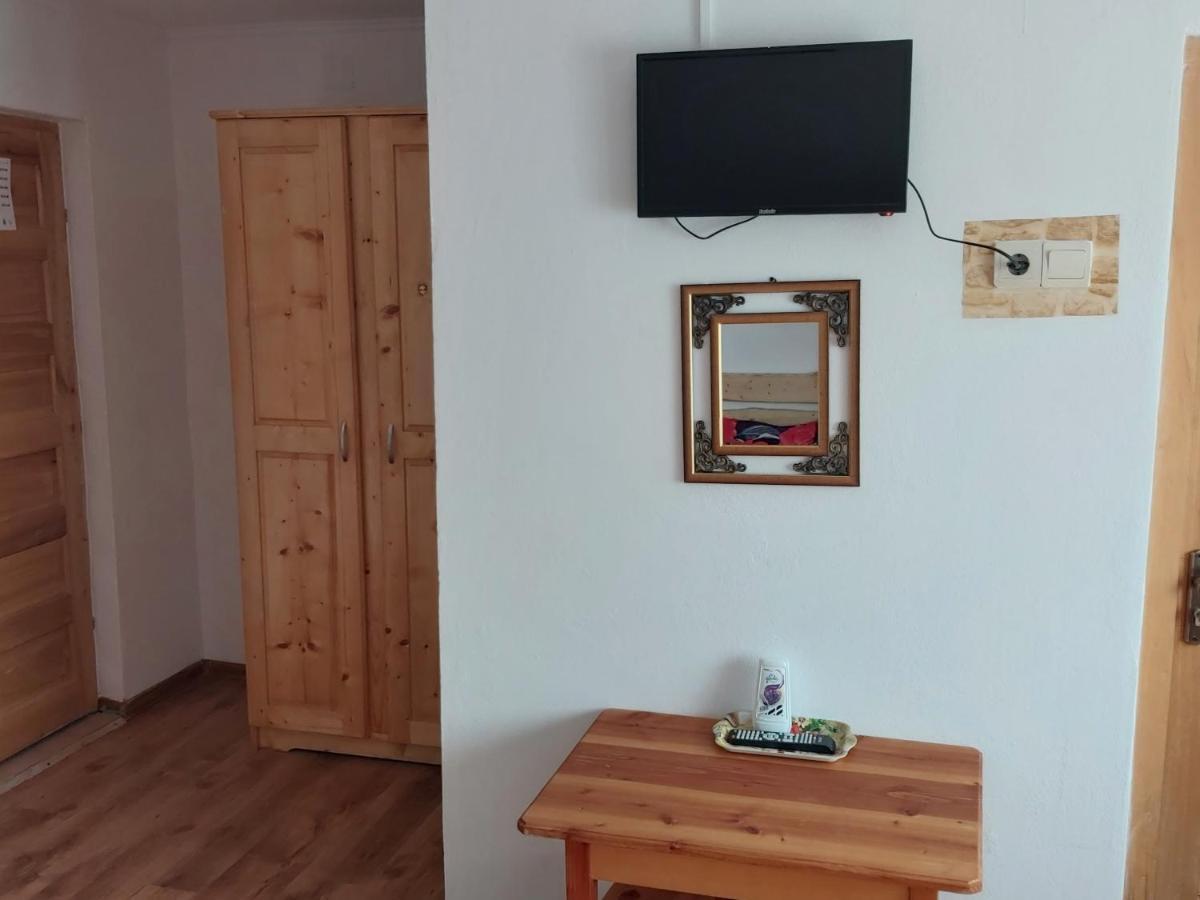 Pensiunea Schilacy Grosii Tiblesului Εξωτερικό φωτογραφία